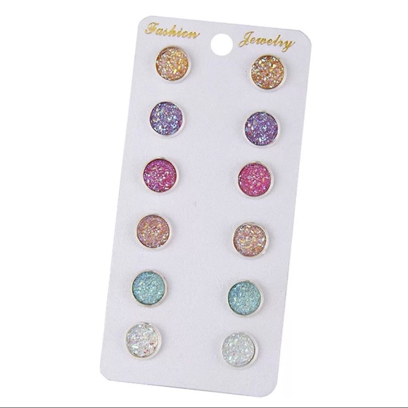 6 Glittery Stud Earrings - Picture 3 of 3